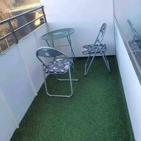 55 I Cental Hof I Wifi I Tv Apartment