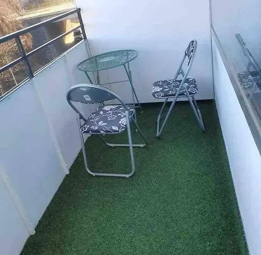 55 I Cental I Wifi I Tv דירה